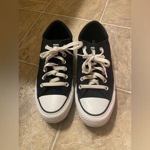 Converse
Women's Chuck Taylor All Star Madison Low Top Sneaker